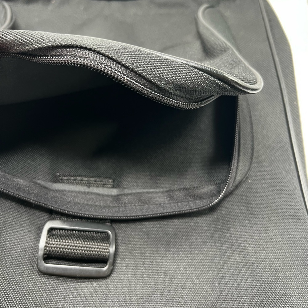 Lagerfeld backpack - Picture 7 of 7